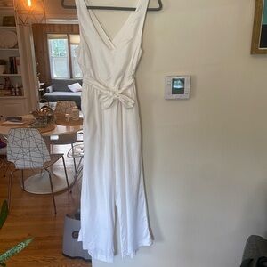 Open-Back Linen Jumpsuit